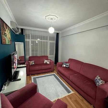 Kadikoey Holiday Home Истанбул Екстериор снимка