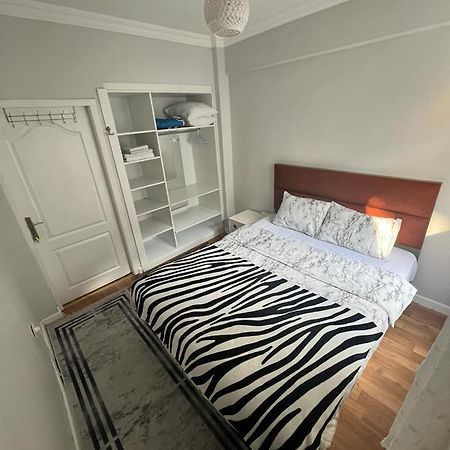 Kadikoey Holiday Home Истанбул Екстериор снимка