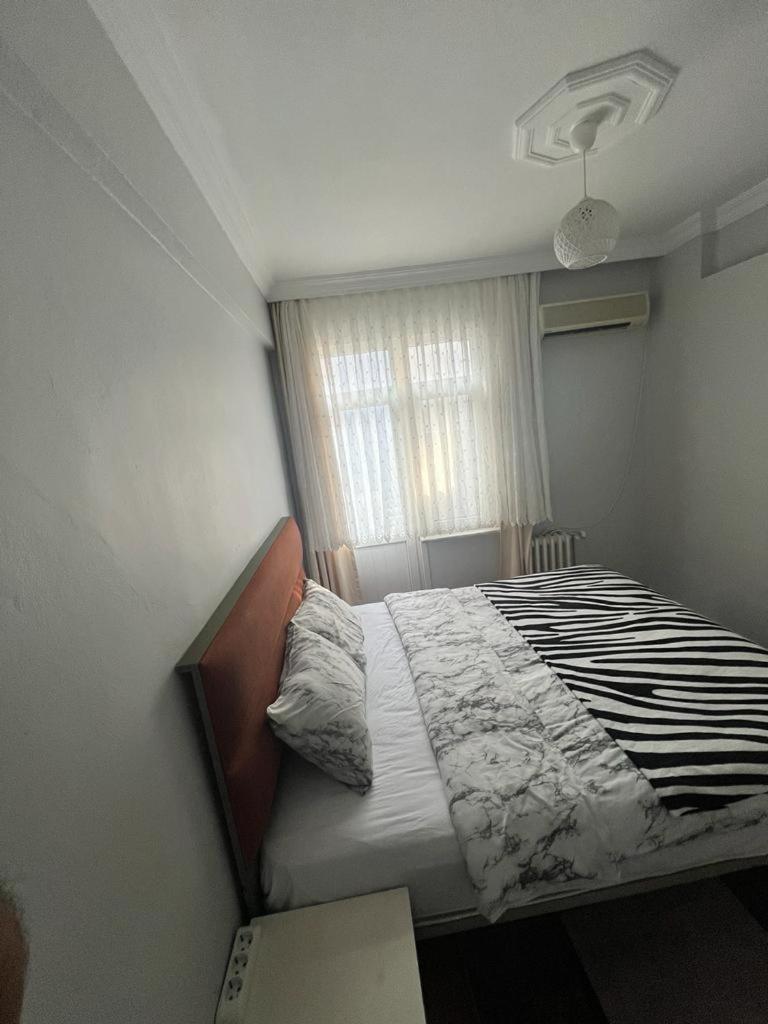 Kadikoey Holiday Home Истанбул Екстериор снимка