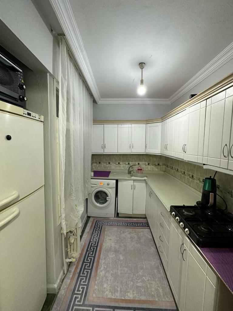 Kadikoey Holiday Home Истанбул Екстериор снимка